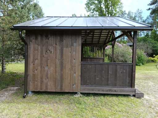 4x6 m-es fa kerti pavilon — Tágas kerti pavilon padlóval és kétszintes tetővel